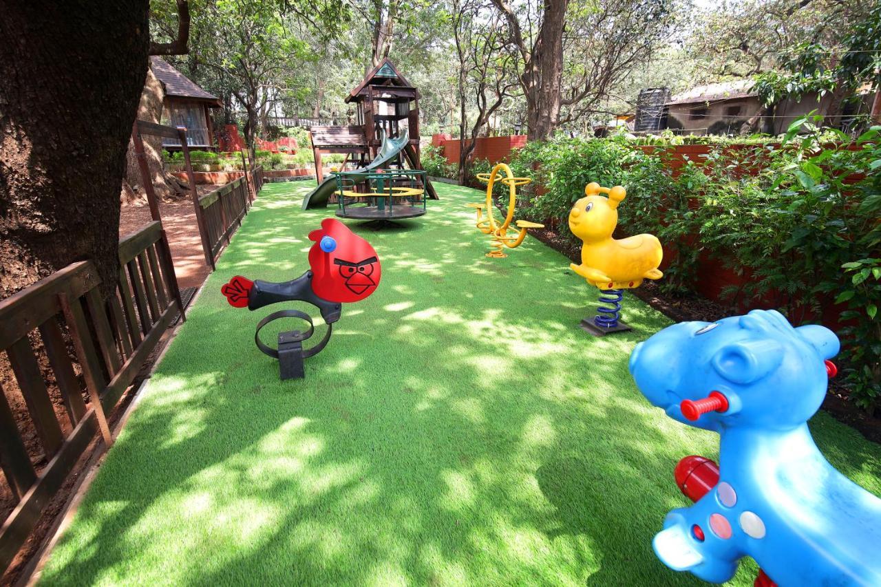 Westend Hotel Matheran Exterior photo