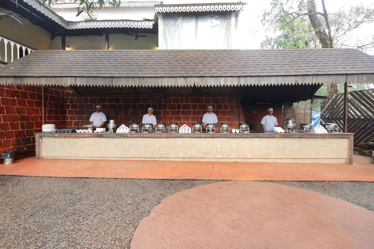 Westend Hotel Matheran Exterior photo
