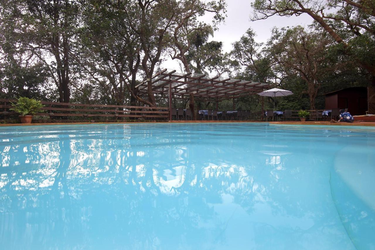 Westend Hotel Matheran Exterior photo